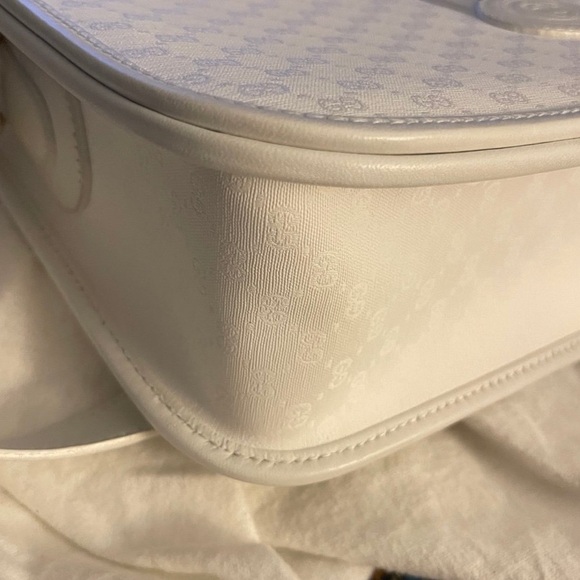 Gucci-Gucci Shoulder Bag White GG Coated Canvas Leather Trim with Webbing - Picture 4 of 11